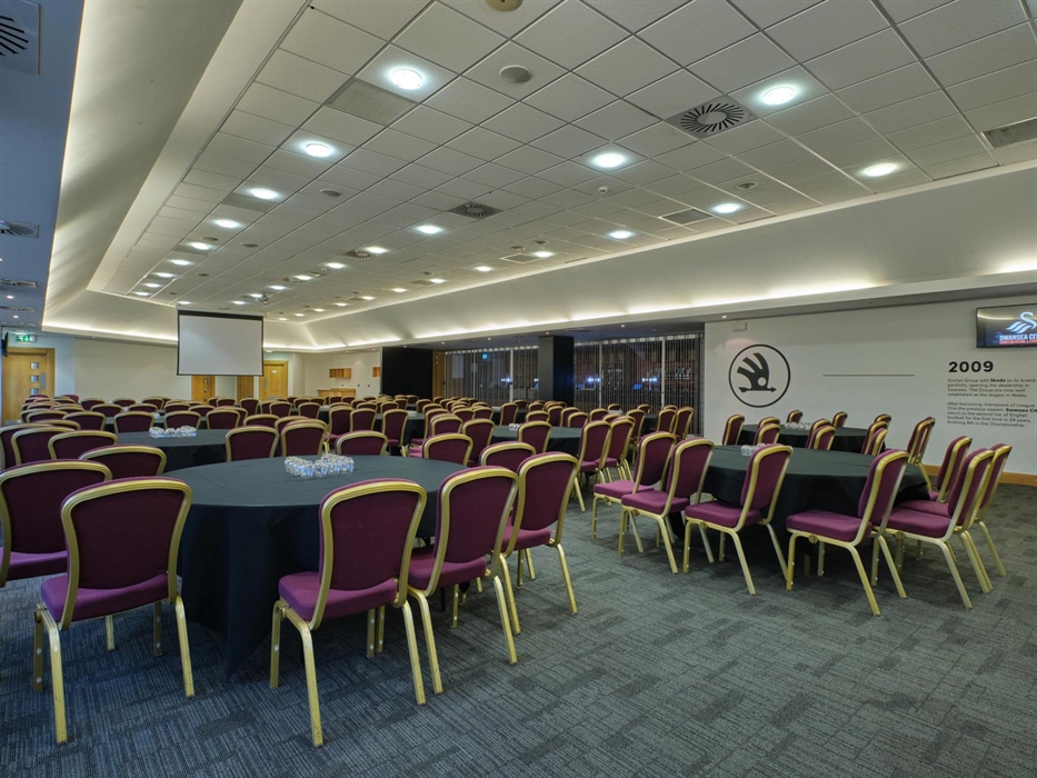 The Day's Suite features built-in audio visuals, a ceiling-mounted LCD projector and its own PA system. This vast and versatile space has seen many su