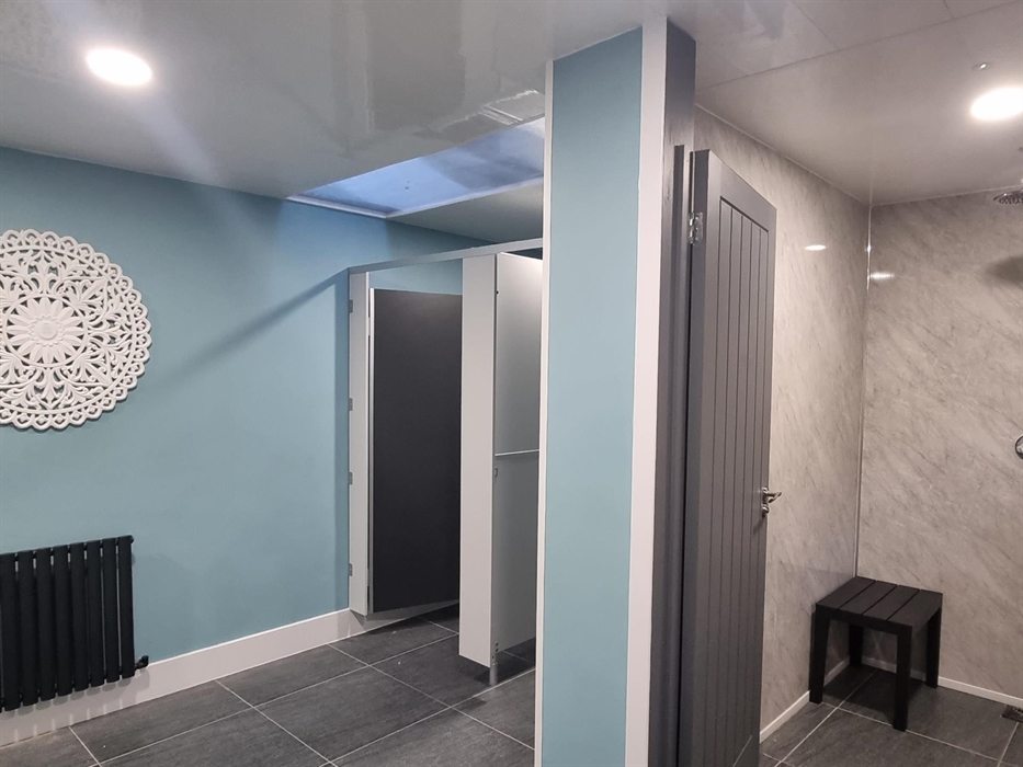 Gent washroom for the touring and camping pitches