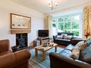 Tegfryn Front Lounge