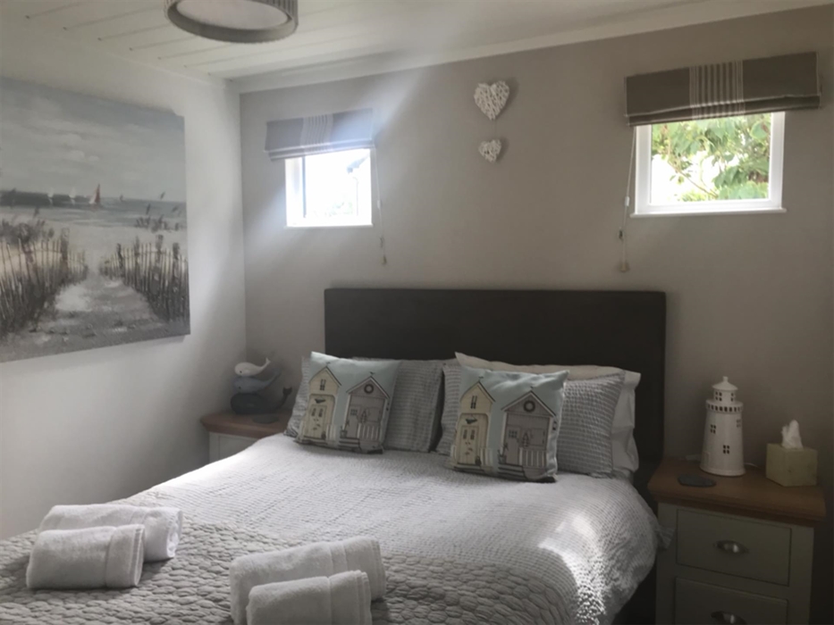 The Old Rectory Lodge Main Bedroom at Boduan