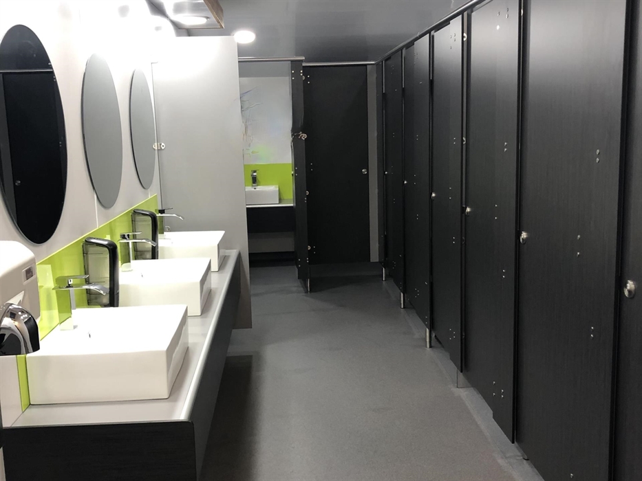 Mens Shower Facilities