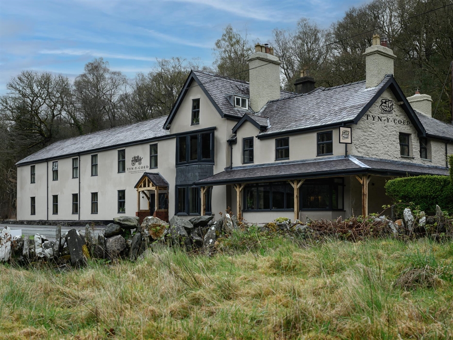 Tyn-y-Coed Welsh Inn