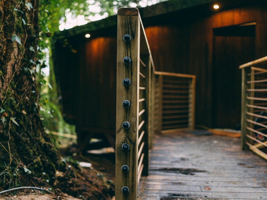 Walk way entrance at the back of the lodge