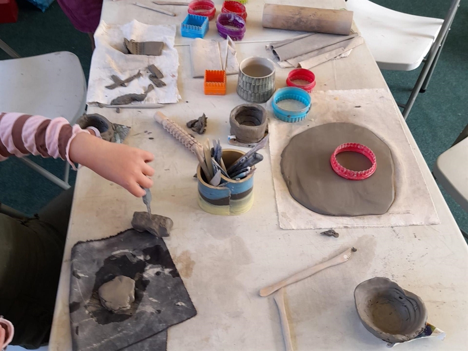 Family Day, Parties, Pottery Lessons, hand made welsh stoneware and beautiful ceramic sculpture for sale. Beautiful Studio in Stunning 18th century we