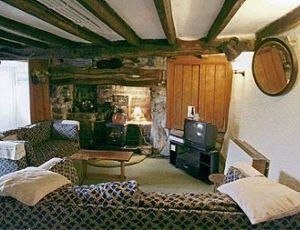 Hen Hafod, Maesmor & Bryn Llan