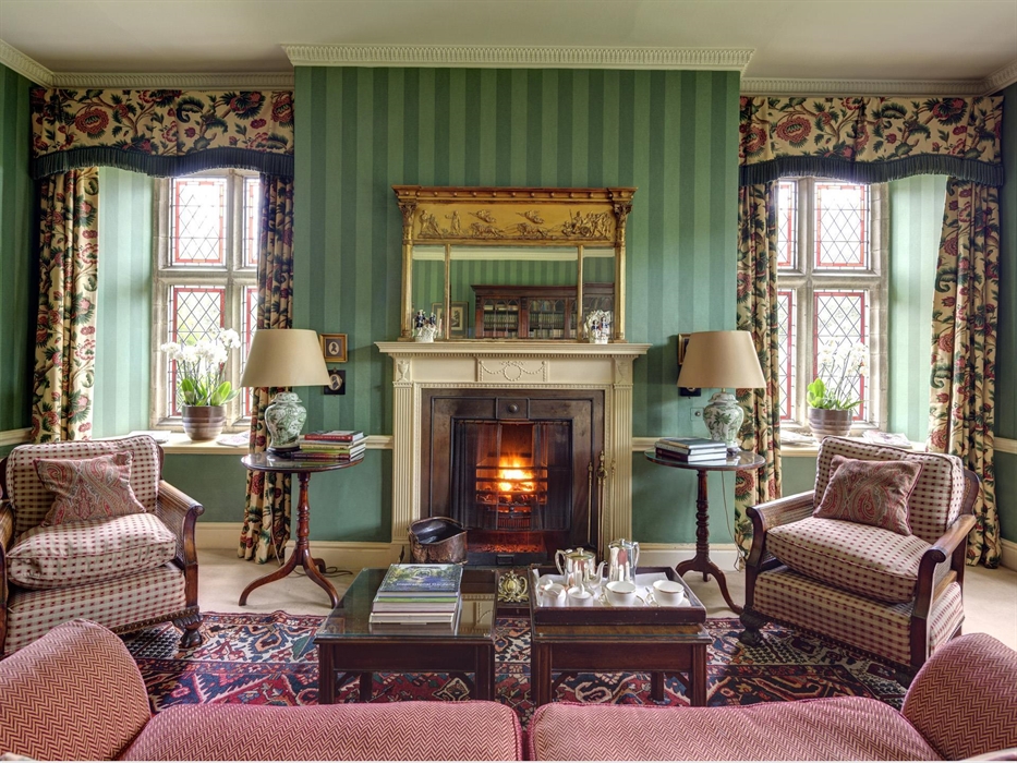 Bodysgallen Hall library