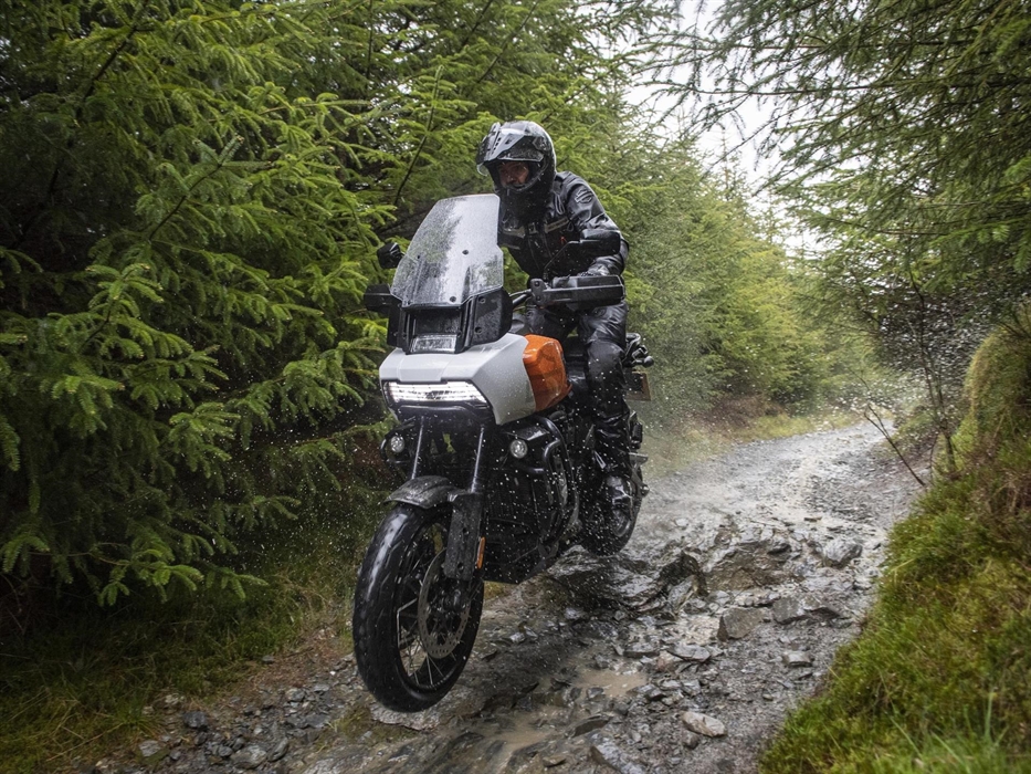 H-D Adventure Centre