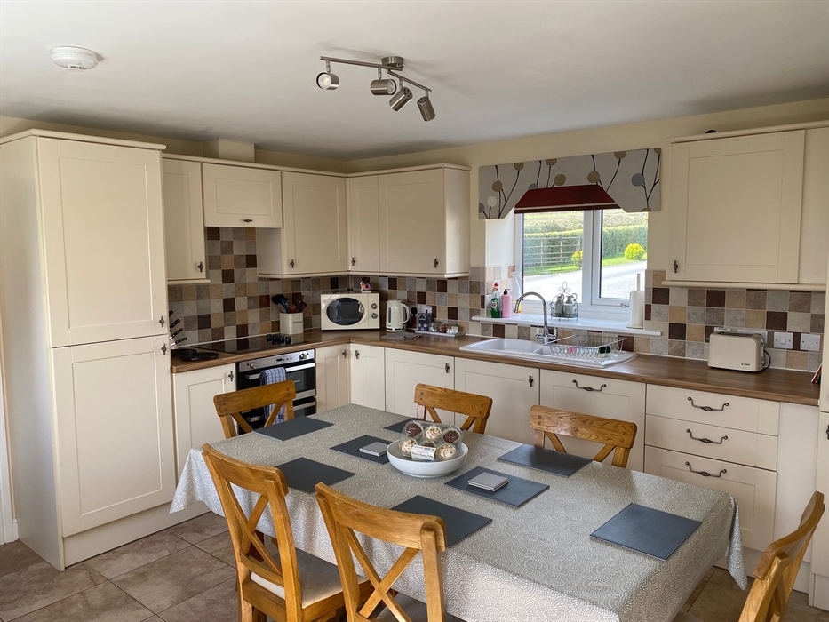 Kitchen on ground floor