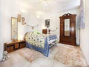 master bedroom Mihangel