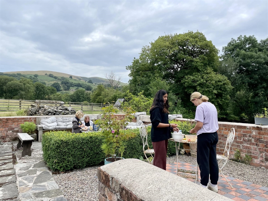 School residential - foraging and cooking