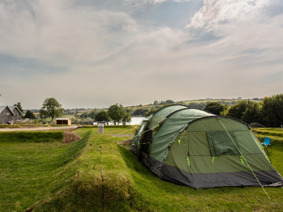 Llys Y Fran Lakeview Campsite