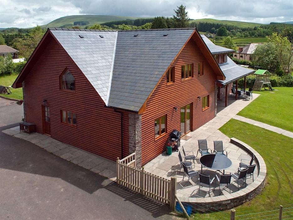 Crai Valley Eco Lodges