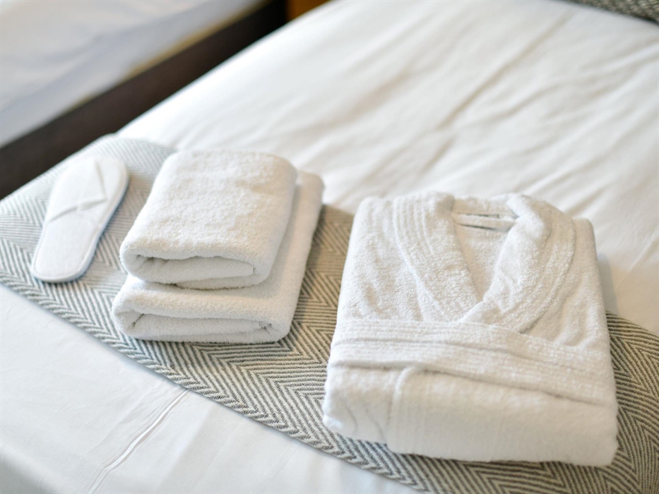 Slipper, Robes and towels provided