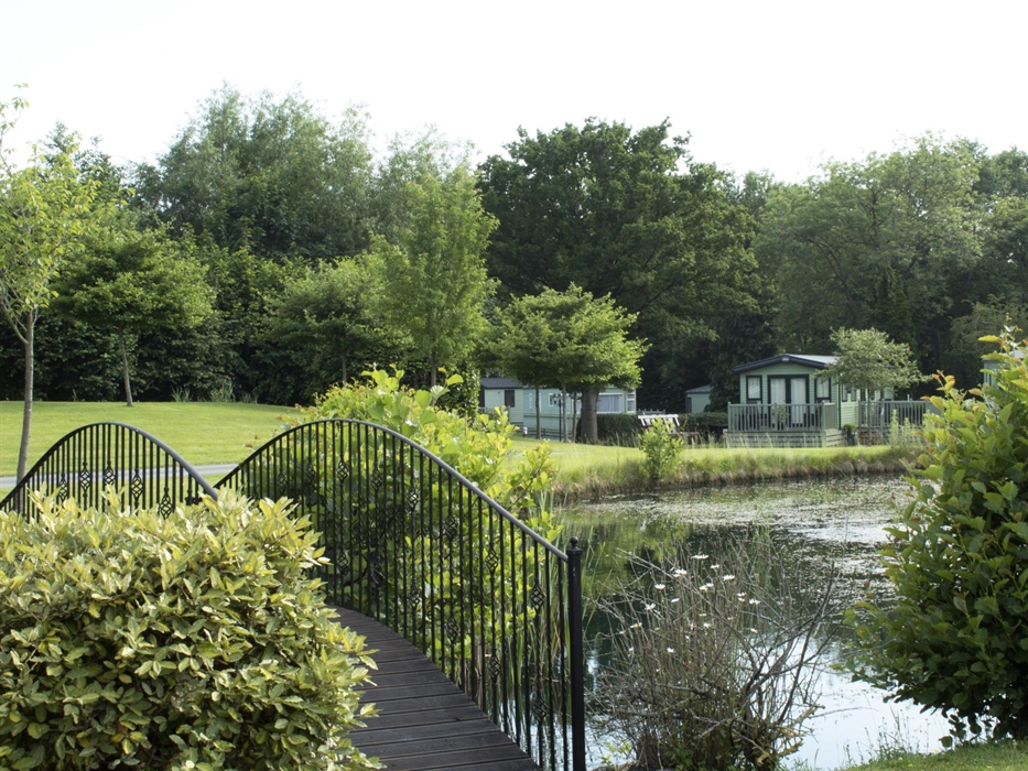 We don't do rows of caravans are Derwen Mill!