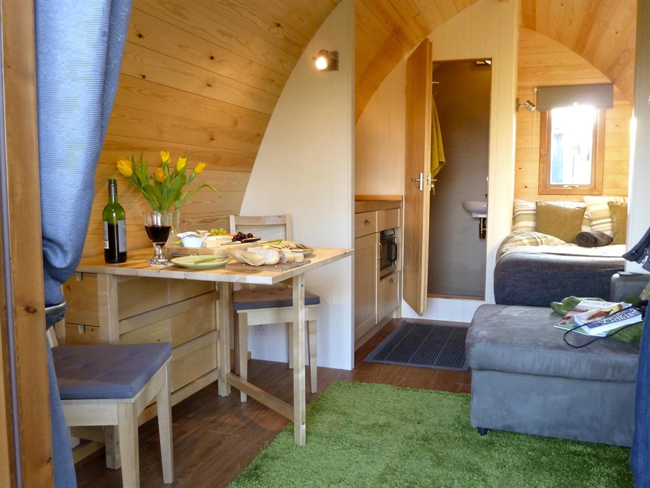 Mega Pod 2 interior view