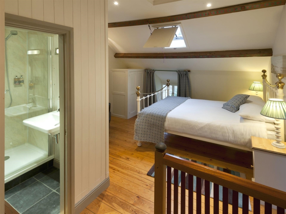 Benar Bach - the bedroom