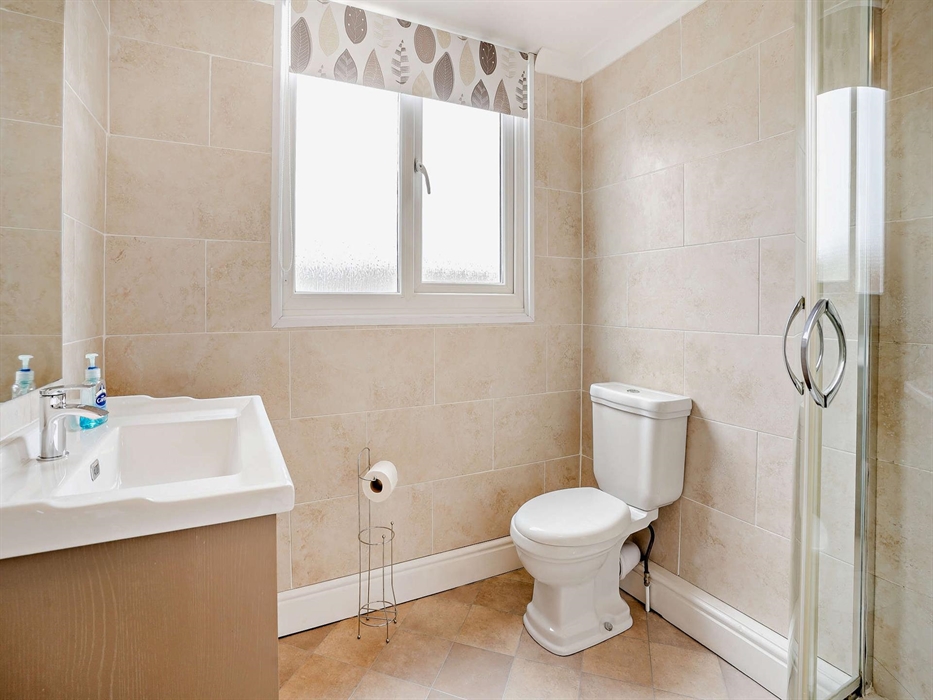 The Lodge, shower room upstairs