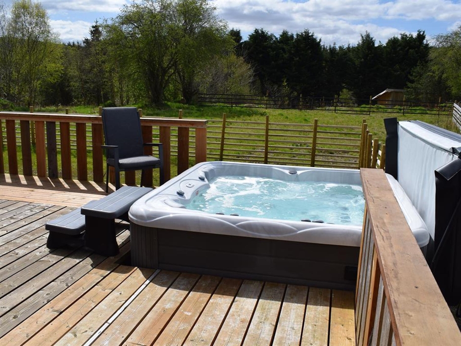 Lime, Mid Wales Lodges