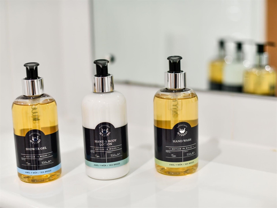 Luxury Welsh Toiletries with a social conscience