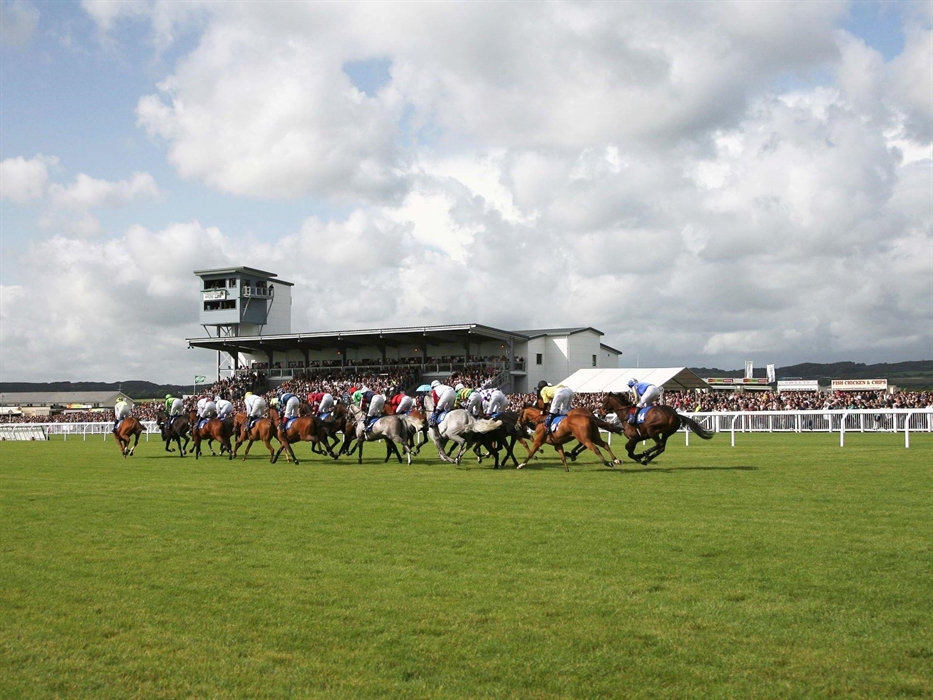 Ffos Las Racecourse