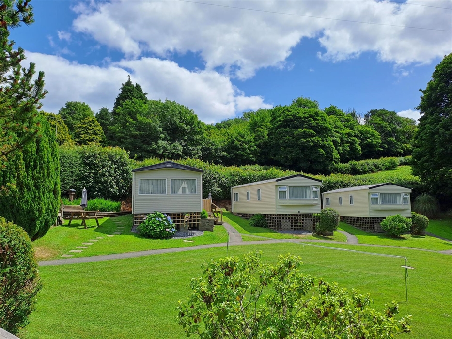 Relax at Trees Caravan Park