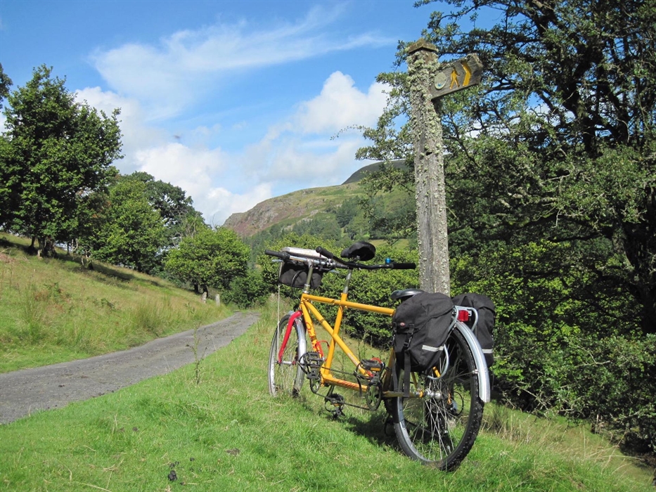 Elan Valley Wales Cycle tour on the Lon Las Cymru