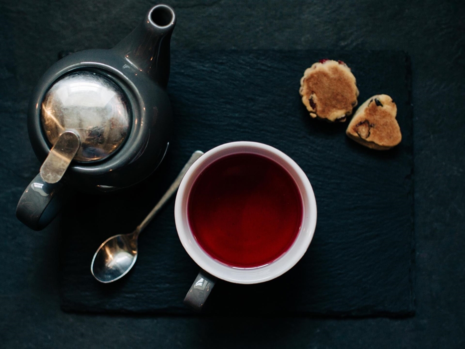 MamGu Welshcakes loose leaf tea and mini welshcakes at MamGu Welshcakes St Davids Cafe, St Davids Cathedral, Pembrokeshire