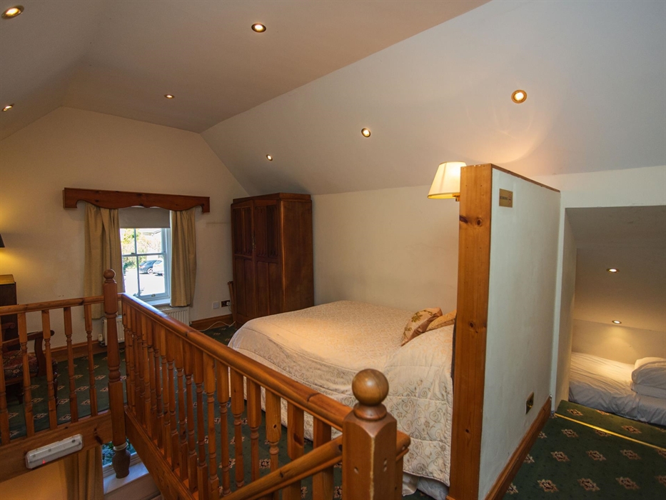 The Gatehouse Family Room - Upper Room as Craig y No Castle