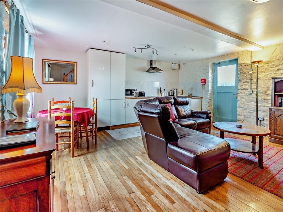 The Dairy, Kitchen & living room space