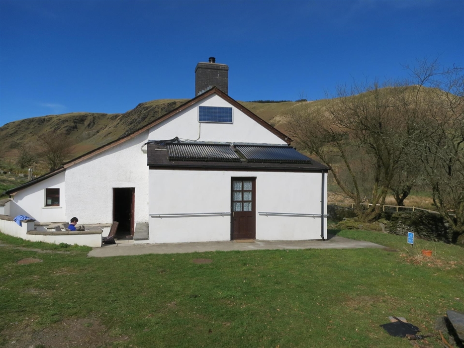 Dolgoch Hostel