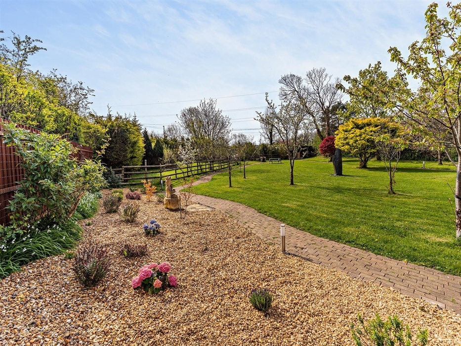 Garden and Paddock area
