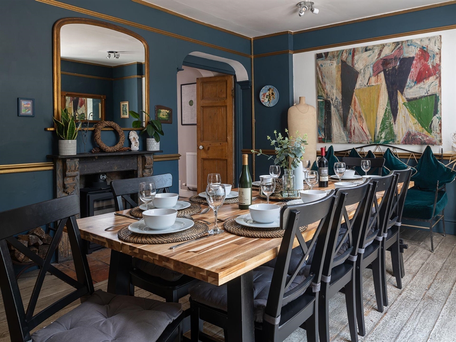 The Cors Country House