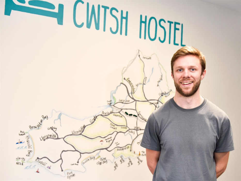 Cwtsh Hostel Map Gwyr a Abertawe
