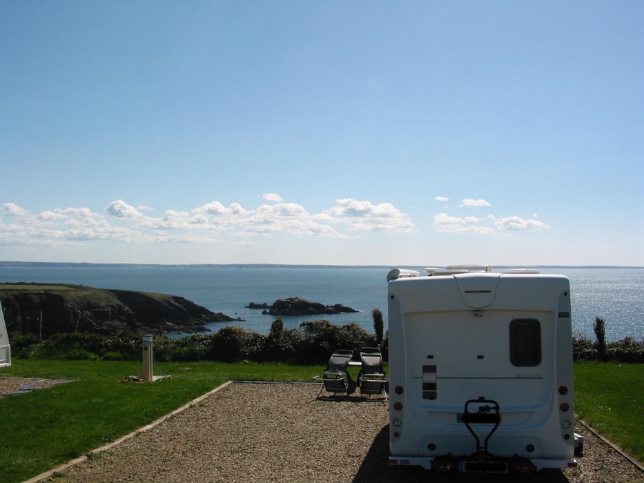 A hardstanding pitch that allows awnings overlooking the Bay