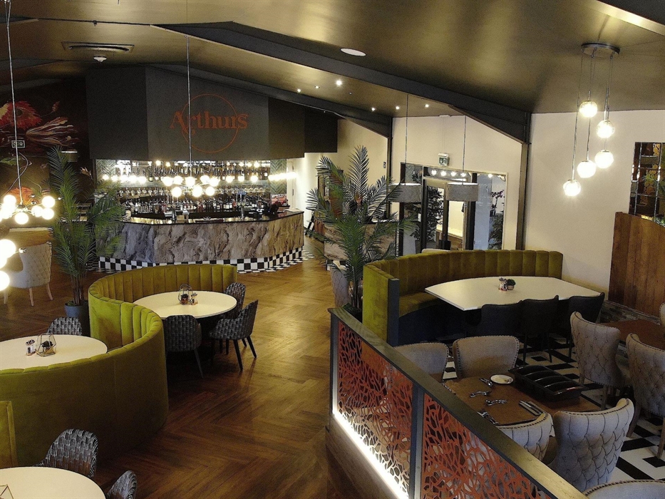 Athur's Restaurant & Bar at Meadow Springs Country & Leisure Park-THE place to eat, drink and enjoy with family & friends