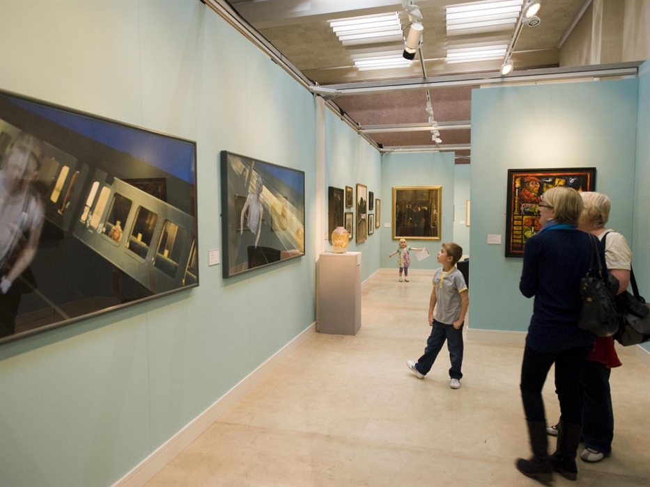 Newport Museum and Art Gallery