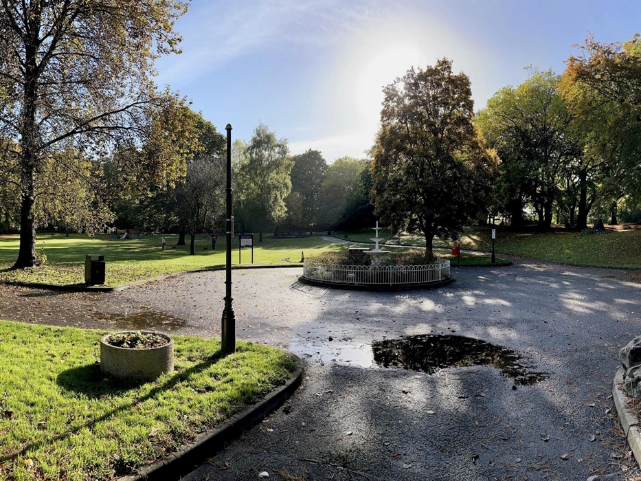 This play park is a popular spot for locals and a firm favourite with dog walkers and a place I spent many years myself as a child and then with my ow