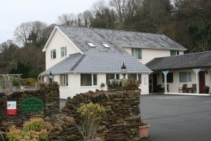 Main Building.  Restuarant and Coffee Shop