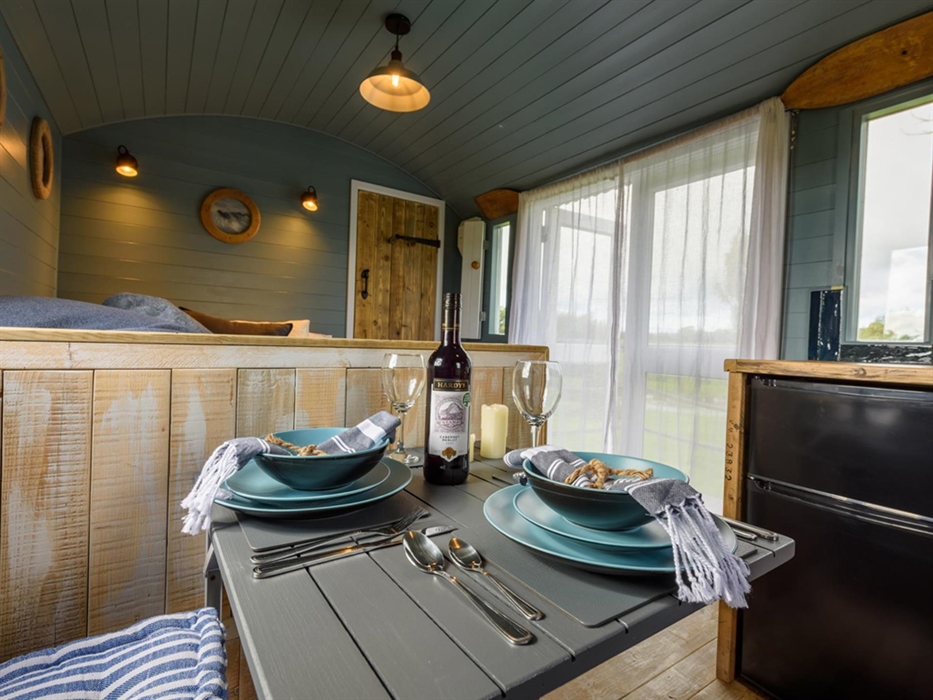 Brook Cottage Shepherd Huts - Susanna www.luxuryglampingwales.co.uk