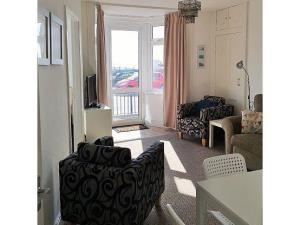 Aelfor One Lounge with Sea Views