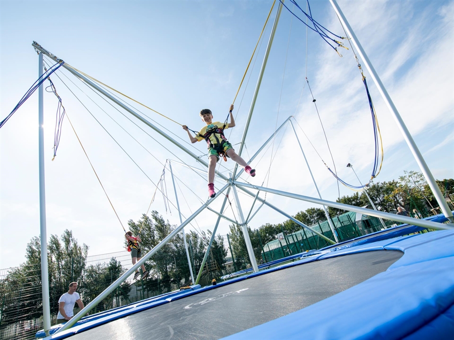 Bungee Trampolines