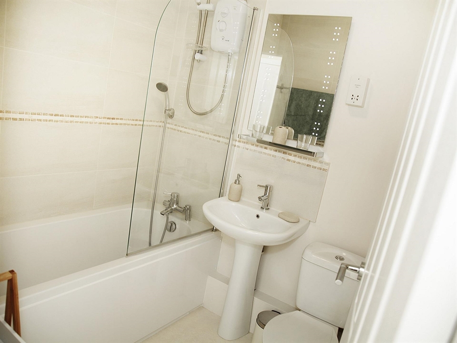 Number 6 - Bathroom.