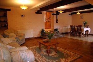 Dew Cottage Sitting-Dining