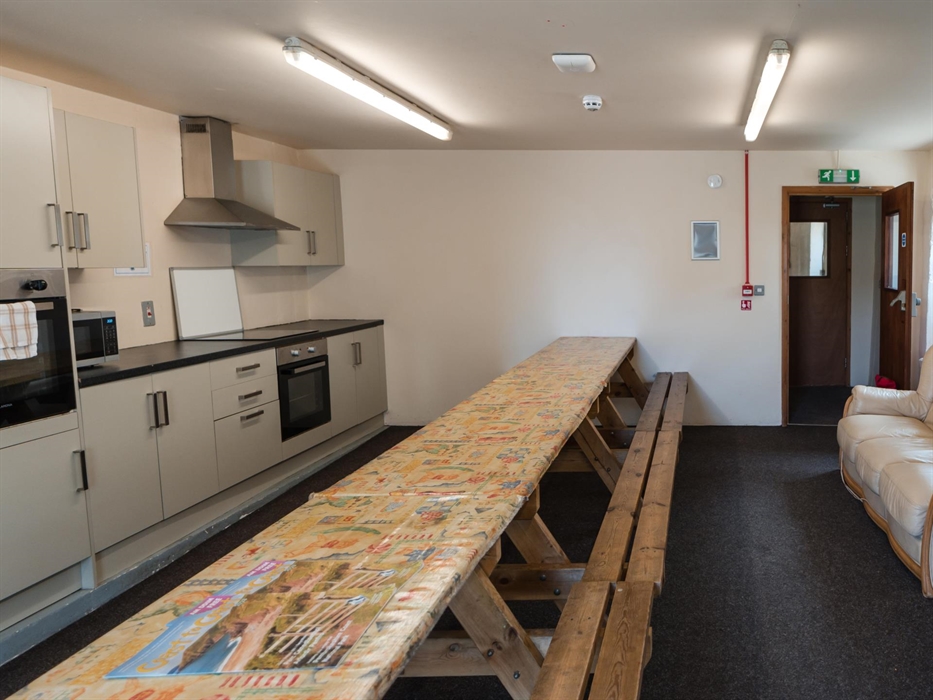 For those groups looking to self-cater with larger numbers then this accommodation is ideal as it can sleep up to 24. This can also be part of the Abe