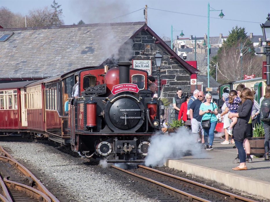 Ffestiniog Railway - Mountain Spirit