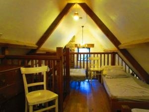 Middle Ninfa Farm Bunkhouse