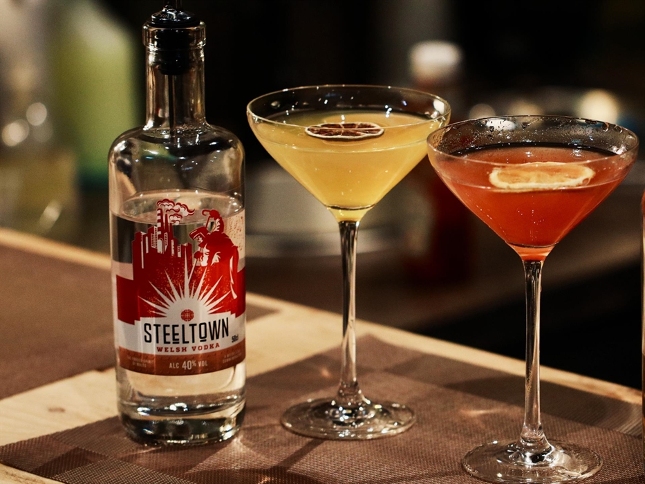 Steeltown Welsh Vodka Cocktails in Martini glasses on the bar at the Spirit of Wales Distillery
