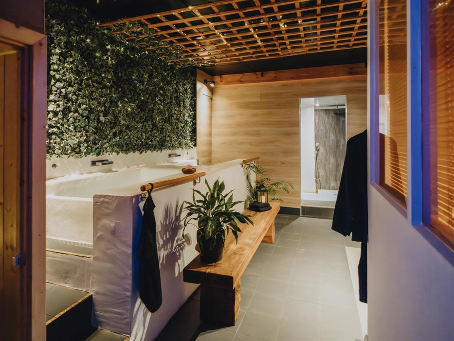 menevia bathhouse and spa facilities steam room baths