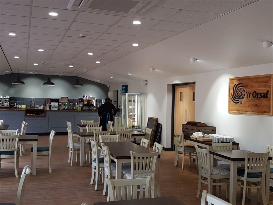 Yr Orsaf Bar Restaurant & Bar