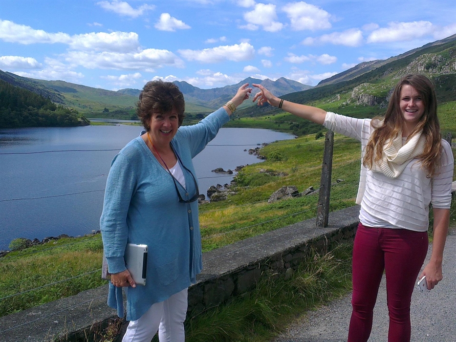 Boutique Tours - Touring Snowdonia National Park